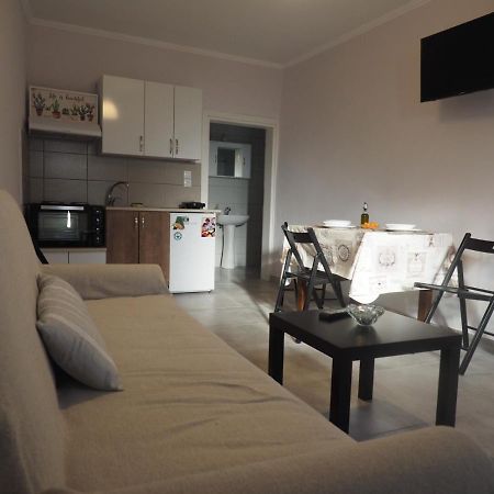 Apartments Dimitra Kanallaki ภายนอก รูปภาพ