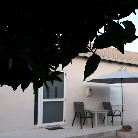 Apartments Dimitra Kanallaki ภายนอก รูปภาพ