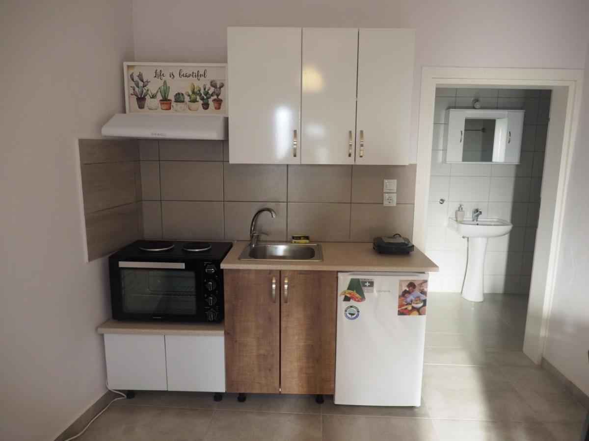 Apartments Dimitra Kanallaki ภายนอก รูปภาพ