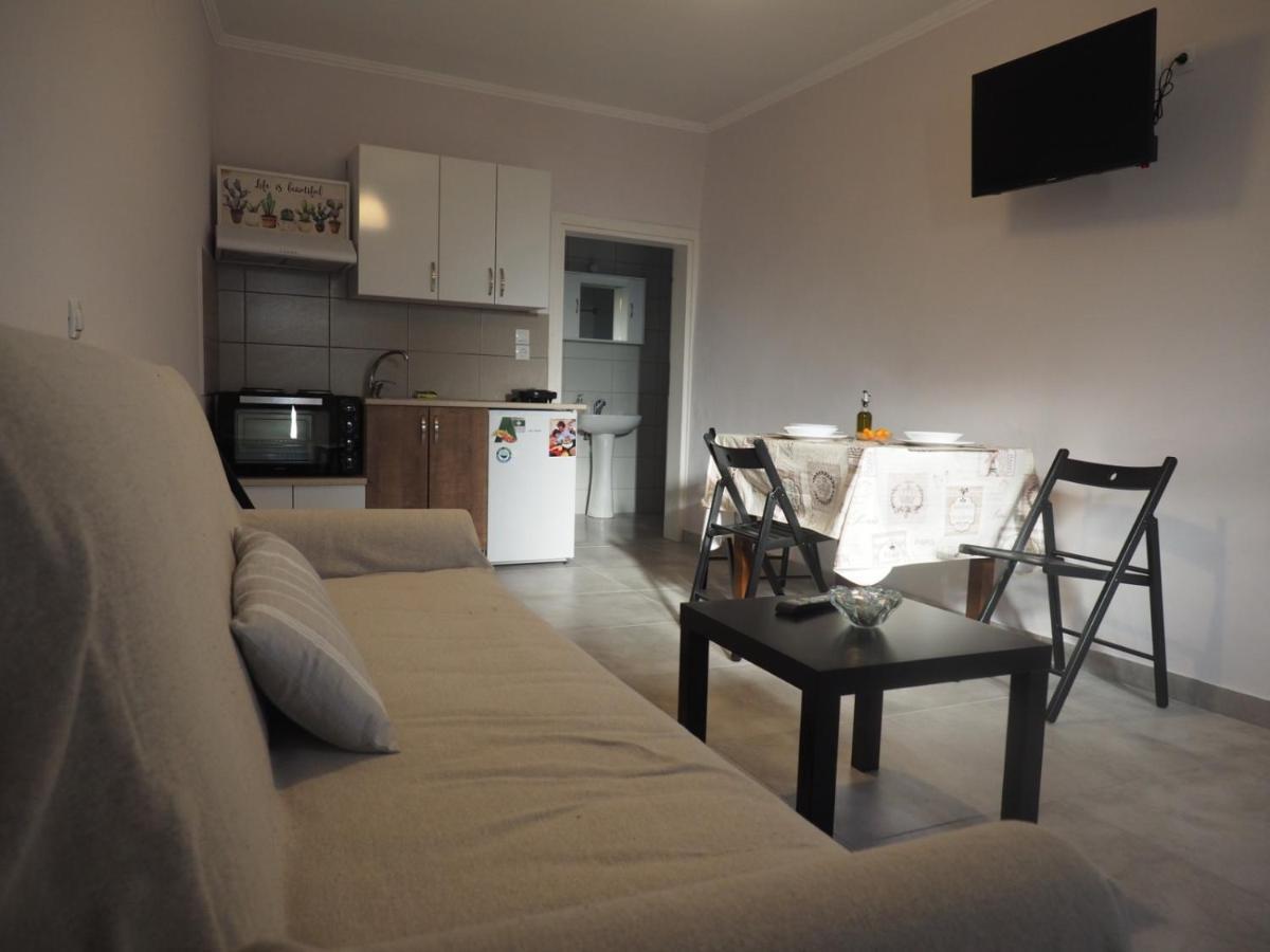 Apartments Dimitra Kanallaki ภายนอก รูปภาพ